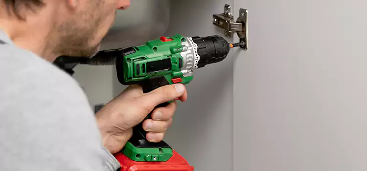 Commercial Door Hinge Repair Elmont