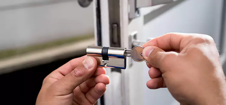 Emergency Locksmith for House Elmont