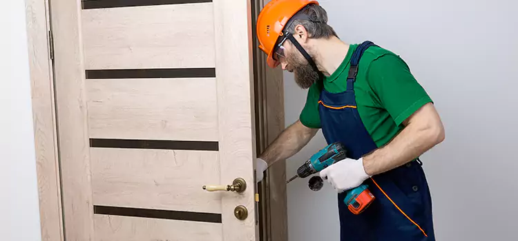 Replace Internal Door Handle with Lock Elmont